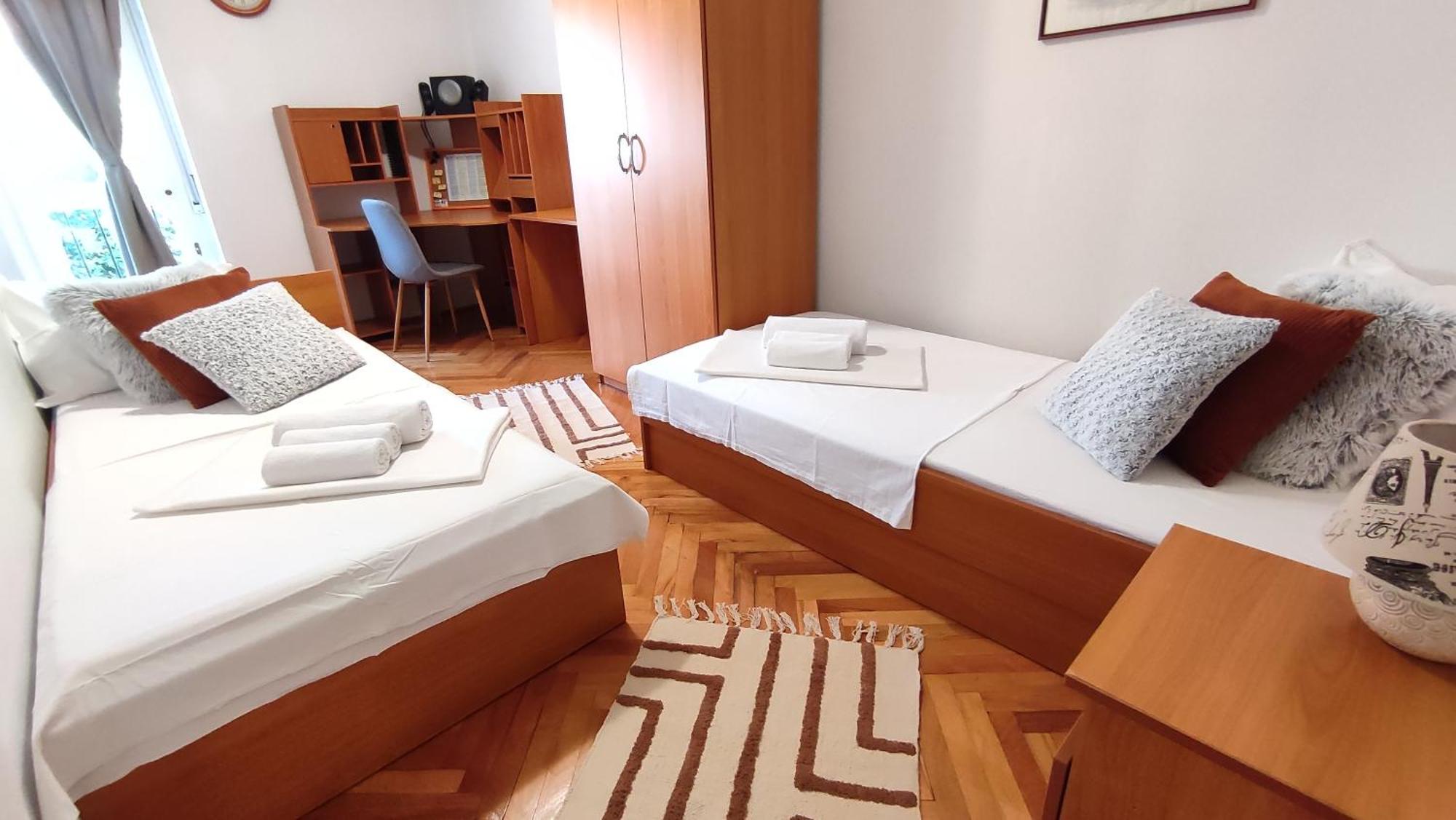 Deluxe Pervan Apartment