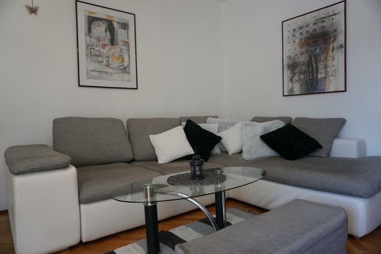 Deluxe Pervan Apartment Split